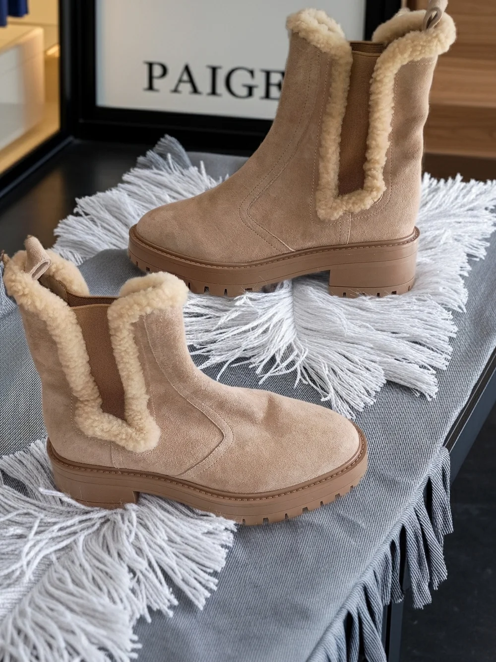New PAIGE Bowie Light Tan Suede Shearling Trim Lug Sole Chelsea Winter Boots 6.5